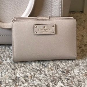 Kate Spade Wallet - Cream